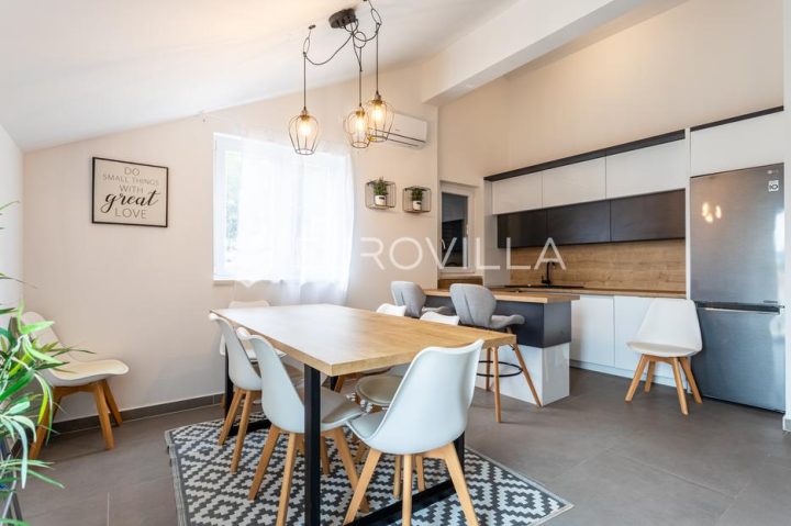 Casa In vendita - Splitsko-dalmatinska Milna - foto 3/16
