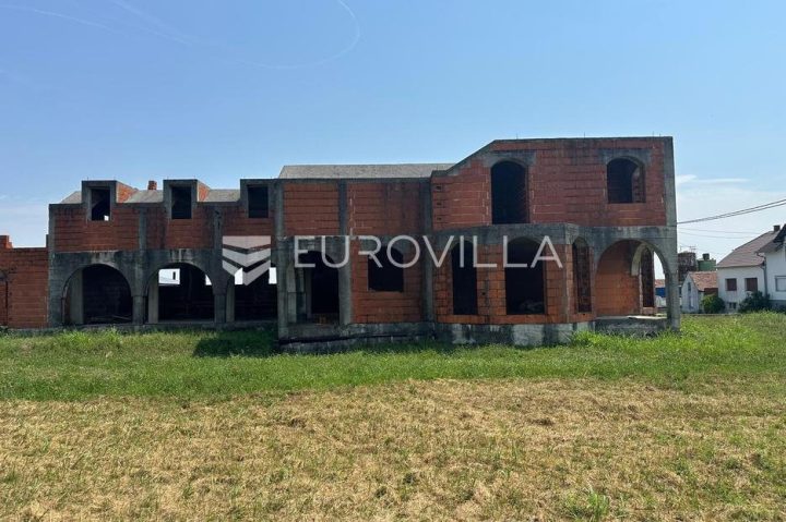 House For sale - Požeško-slavonska Požega - Okolica - foto 3/4