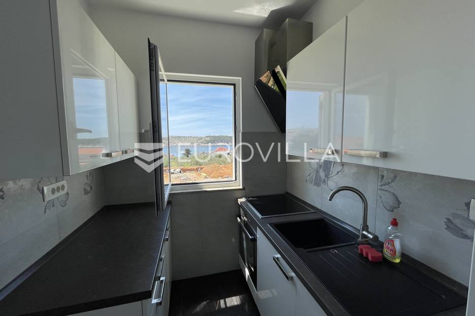 Flat For sale -  Rab