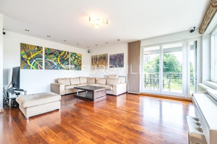 Apartmán na prodej 144 m² – Srebrnjak