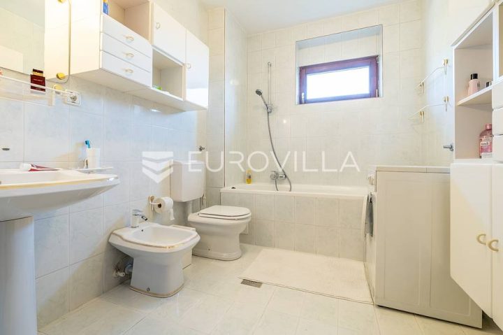 Kuća Na prodaju - Grad Zagreb Podsljeme - foto 3/6