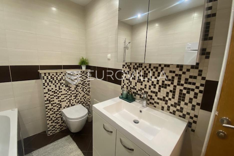 Apartment Zu verkaufen -  Slavonski Brod