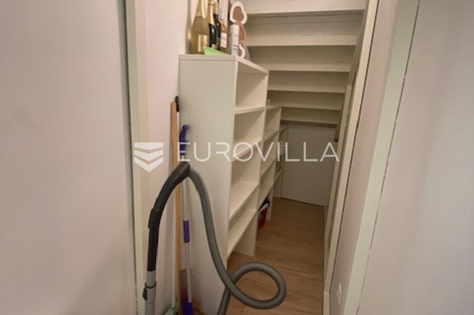 Apartment Zu verkaufen -  Slavonski Brod