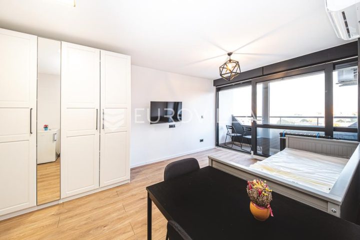 Apartmán na prodej 28 m² – Srednjaci