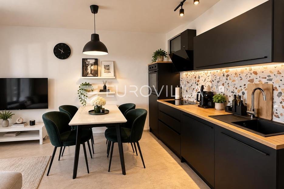 Appartamento In vendita - Primorsko-goranska Rijeka