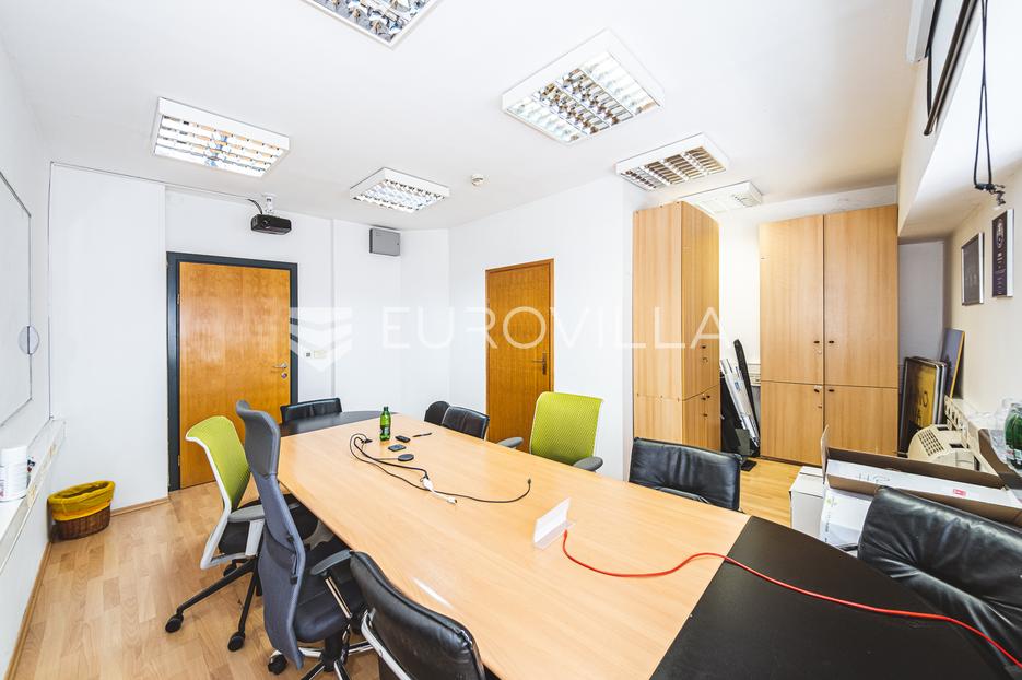 Locaux commerciaux À vendre - Grad Zagreb Peščenica - Žitnjak