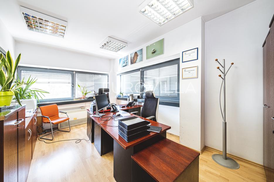 Locaux commerciaux À vendre - Grad Zagreb Peščenica - Žitnjak