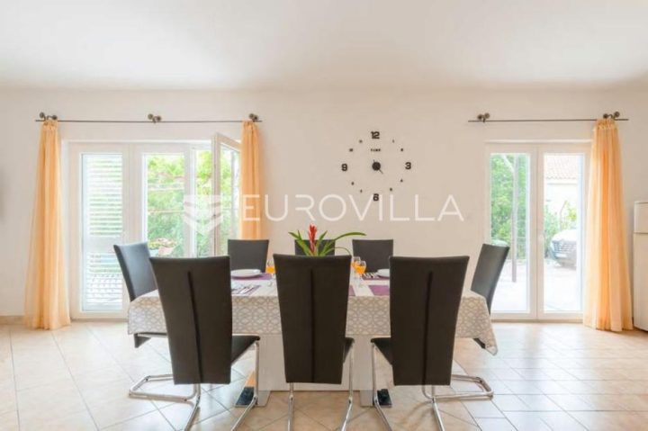 Casa in vendita 200 m² – Strožanac