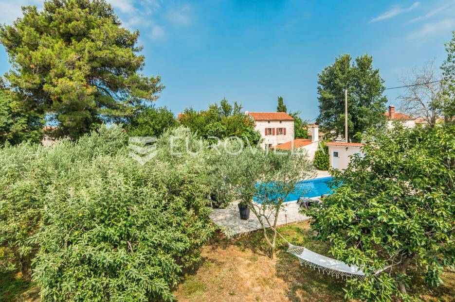 Kuća Na prodaju -  Marčana