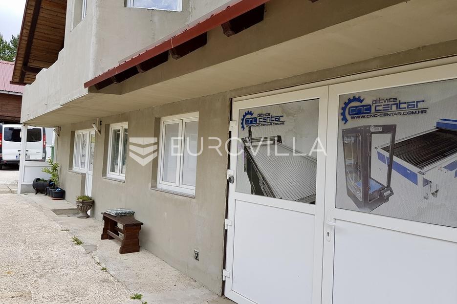 Haus Zu verkaufen - Ličko-senjska Plitvička Jezera - foto 3/6