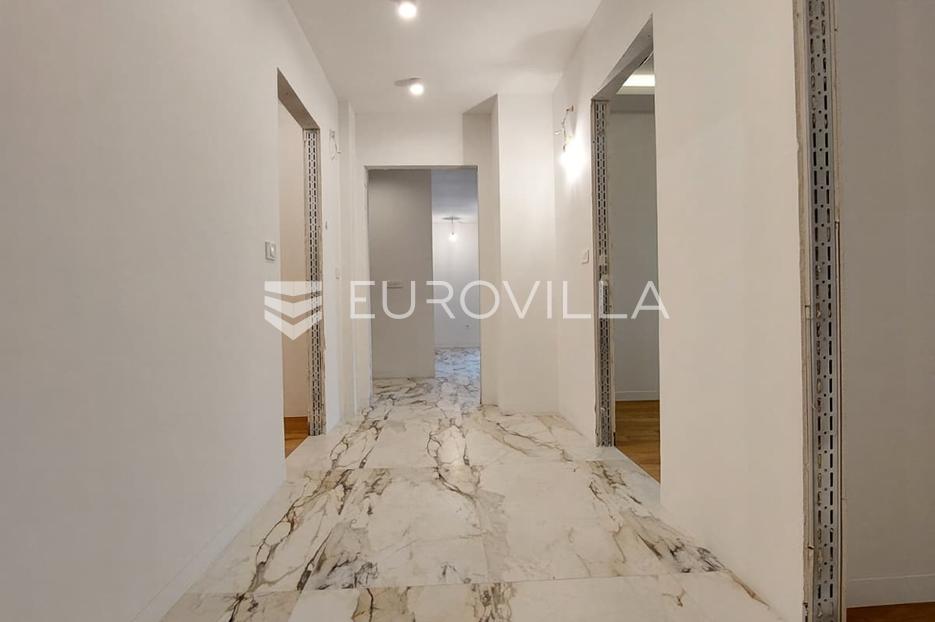 Apartment Zu verkaufen -  Pula