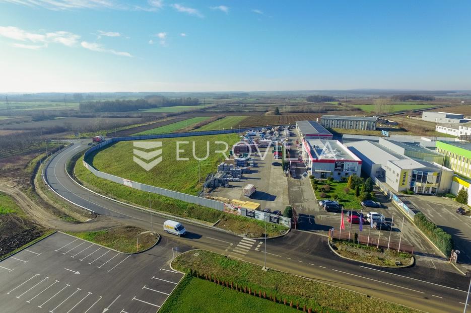Terrain À vendre - Osječko-baranjska đakovo - foto 1/9