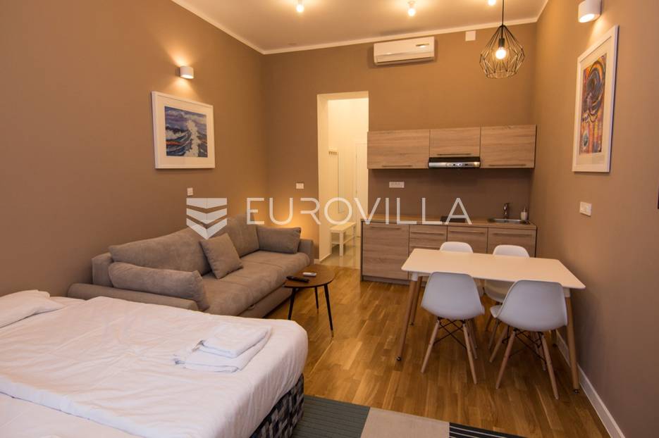 Flat For sale -  Donji Grad