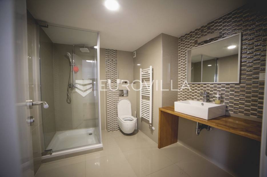 Flat For sale -  Donji Grad
