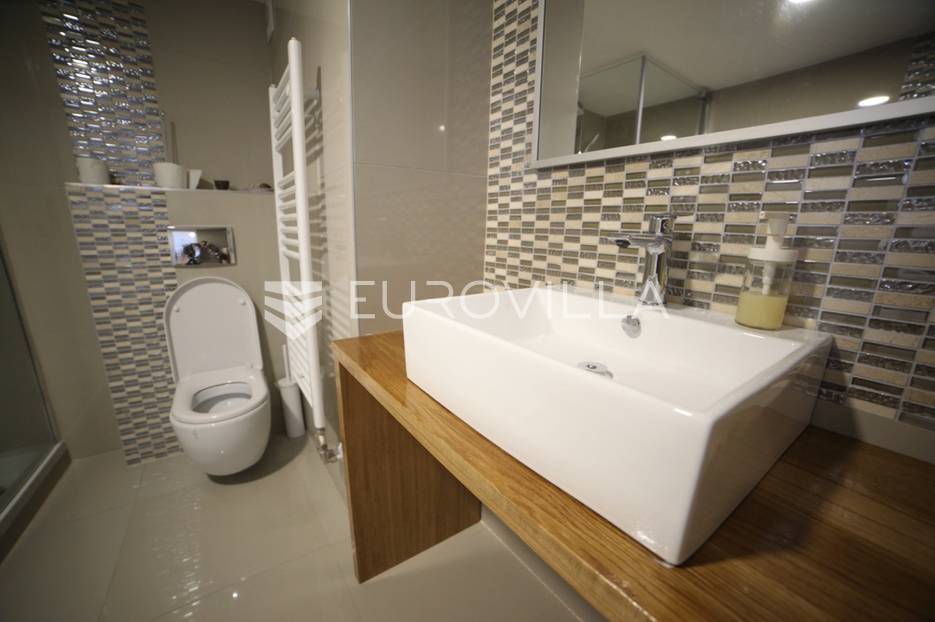 Flat For sale -  Donji Grad