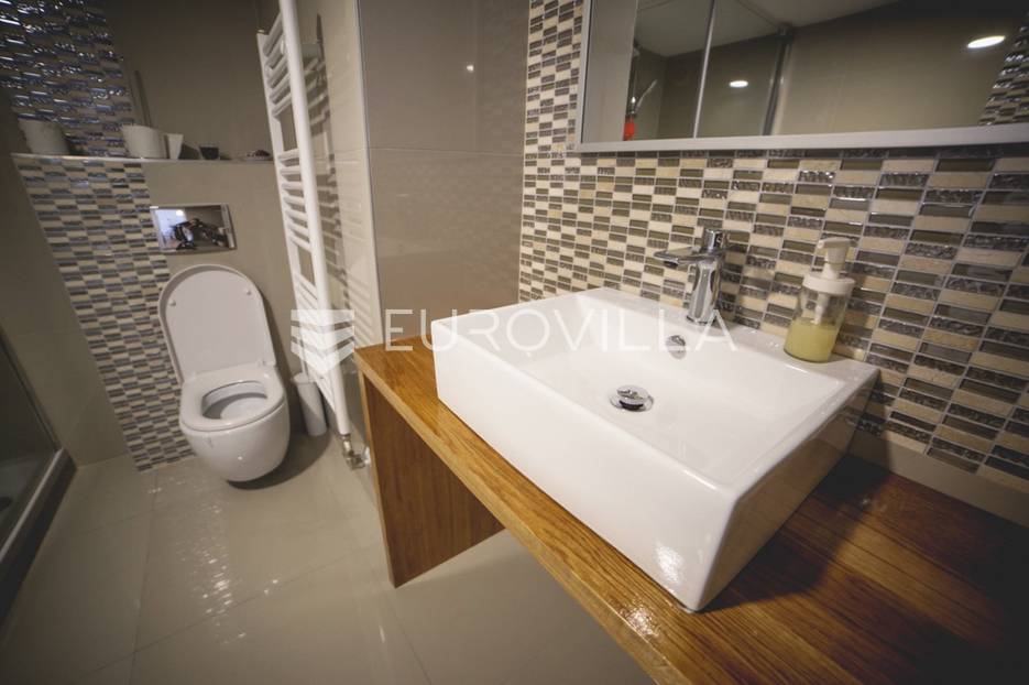 Flat For sale -  Donji Grad