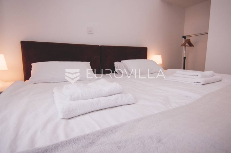 Flat For sale -  Donji Grad