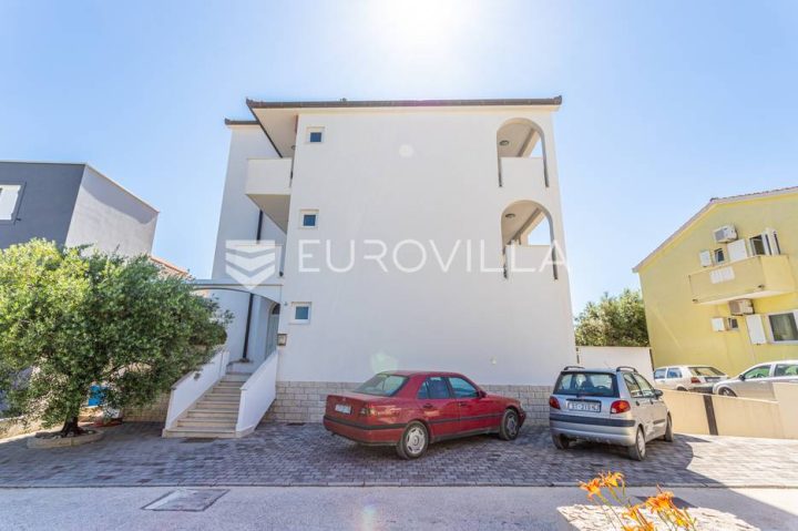 Casa In vendita - Splitsko-dalmatinska Marina - foto 3/21