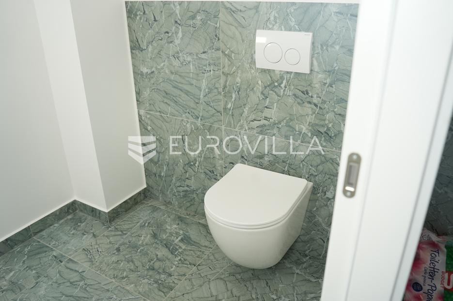 Locaux commerciaux À louer - Vukovarsko-srijemska Gradište
