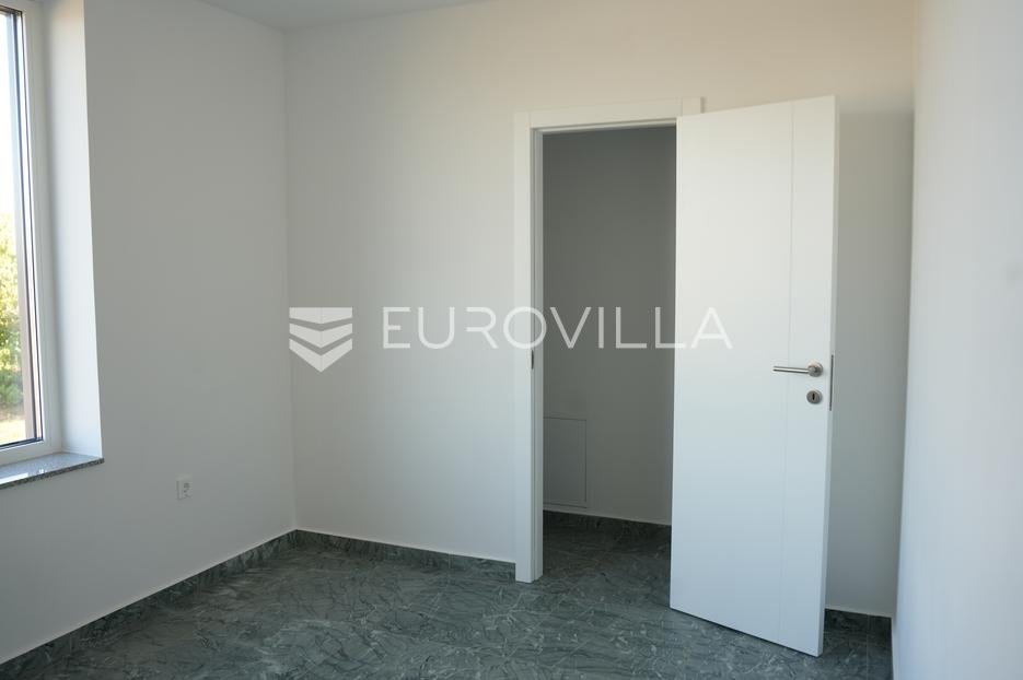 Locaux commerciaux À louer - Vukovarsko-srijemska Gradište