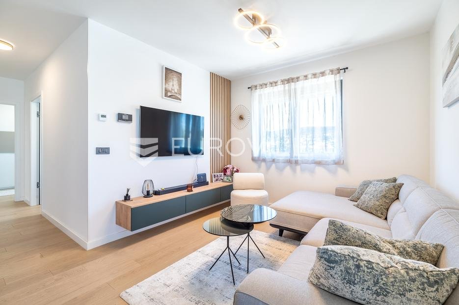 Flat For sale - Grad Zagreb Stenjevec - foto 2/7