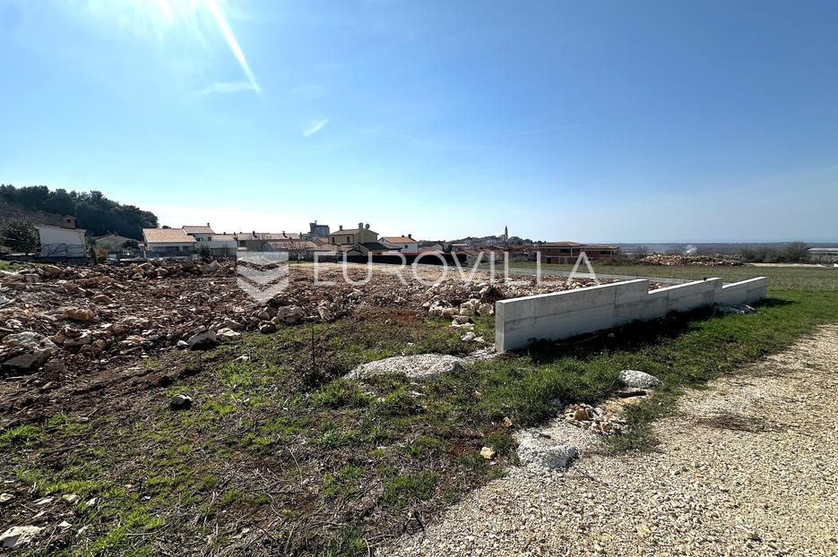 Land For sale -  Višnjan