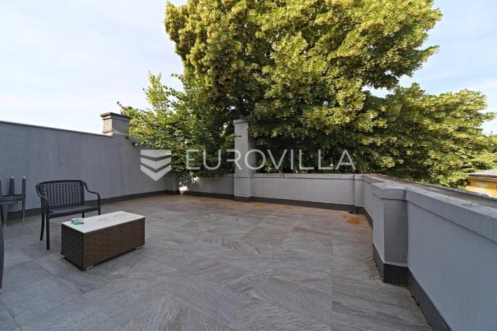 Poslovni prostori na predaj 96 m² – Gornji Grad / Centar