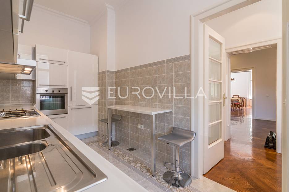 Flat For sale -  Donji Grad