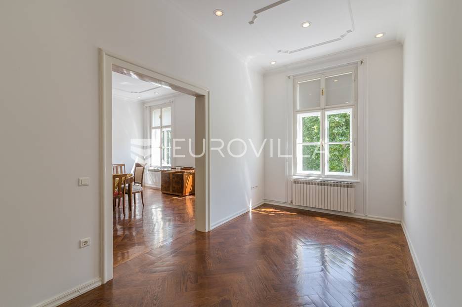 Flat For sale -  Donji Grad