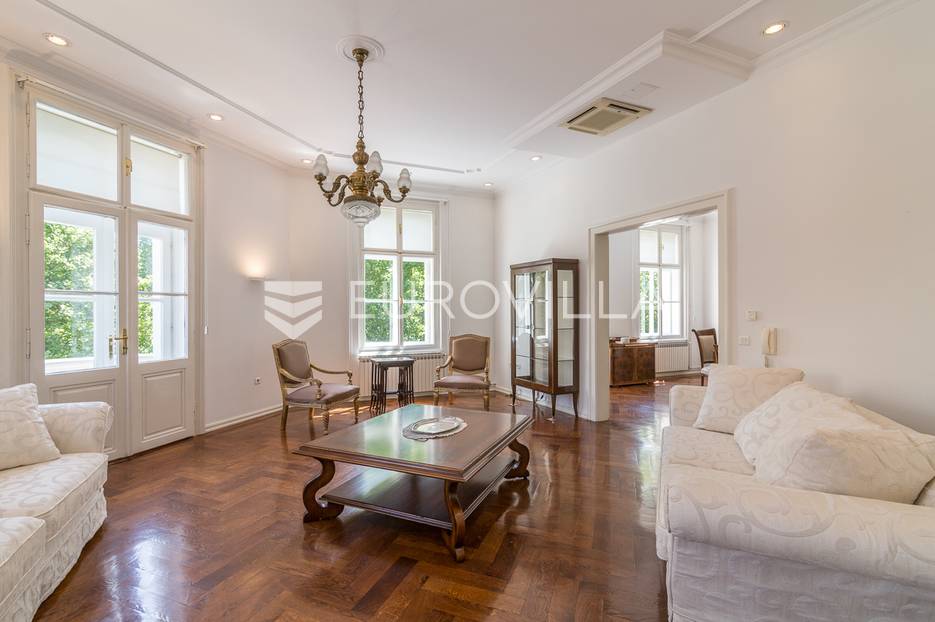 Flat For sale -  Donji Grad