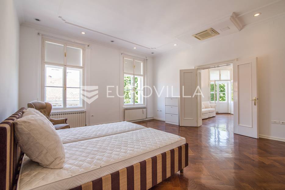Flat For sale -  Donji Grad