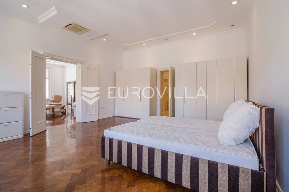 Flat For sale -  Donji Grad