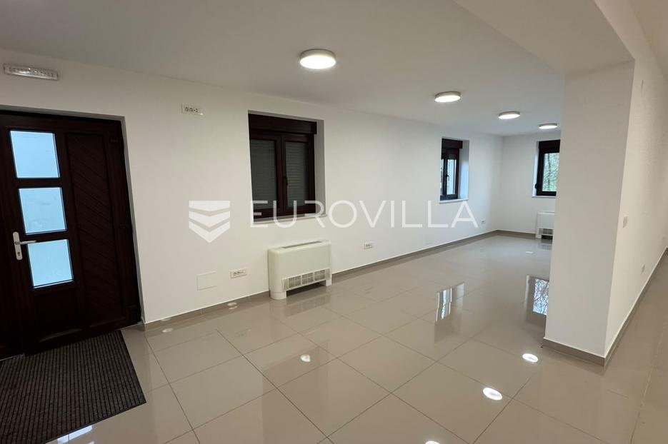 Business premises For rent - Grad Zagreb Sesvete