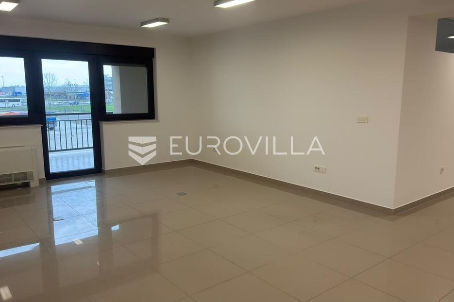 Business premises For rent - Grad Zagreb Sesvete