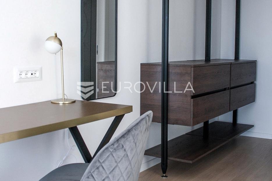Haus Zu vermieten - Splitsko-dalmatinska Podstrana