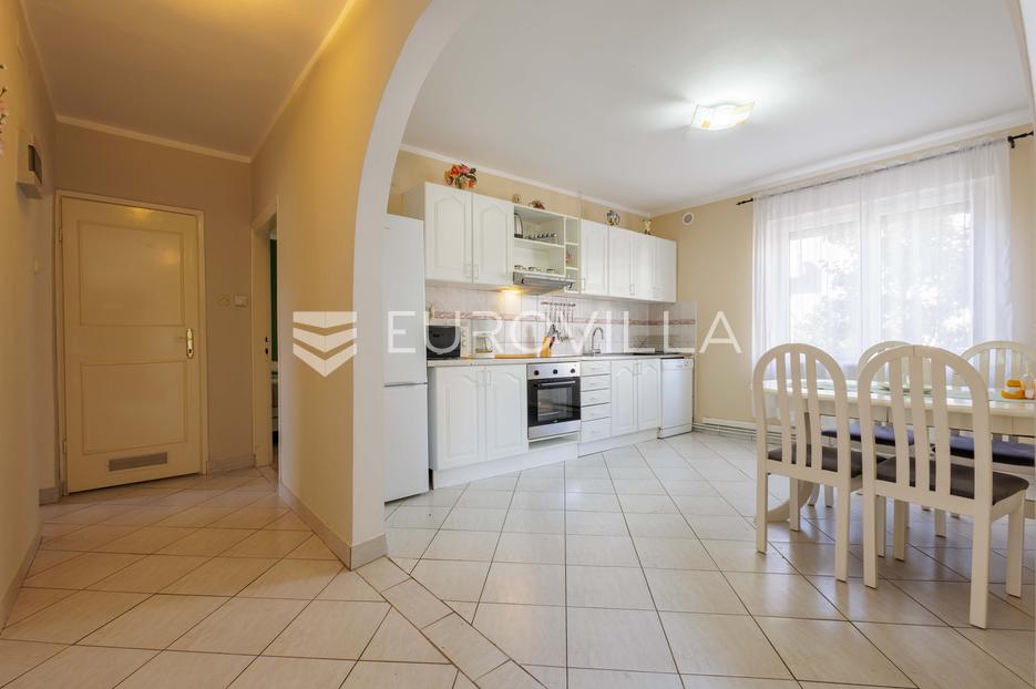 Appartement À vendre -  Pula