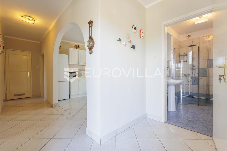 Appartement À vendre -  Pula