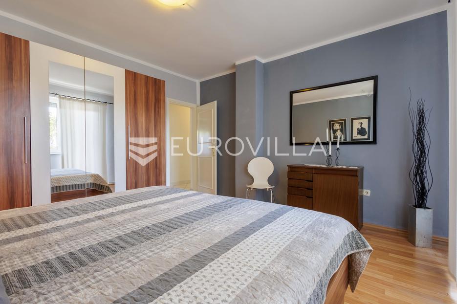Appartement À vendre -  Pula