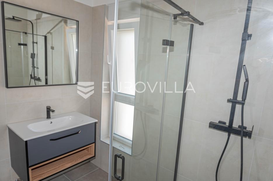 Apartmán Na prodej - Šibensko-kninska Vodice