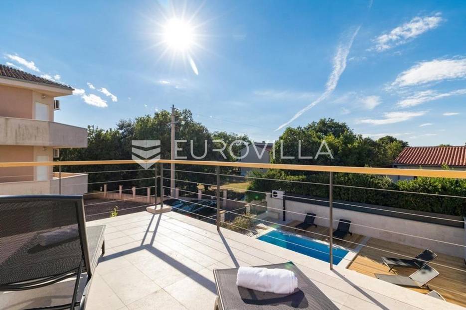Haus Zu verkaufen -  Ližnjan