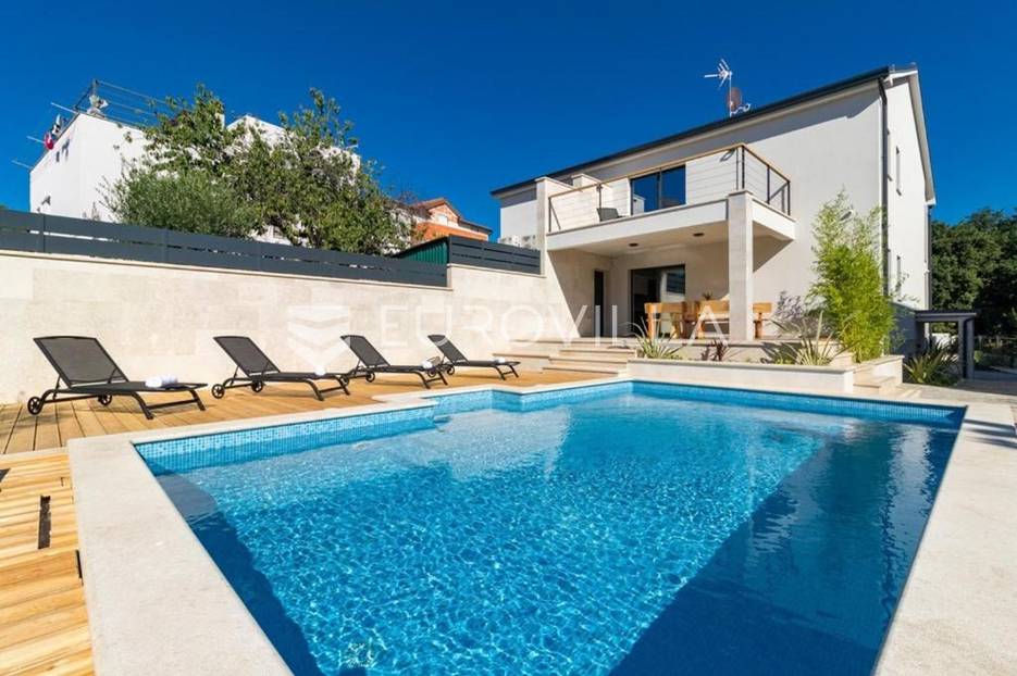 Haus Zu verkaufen -  Ližnjan