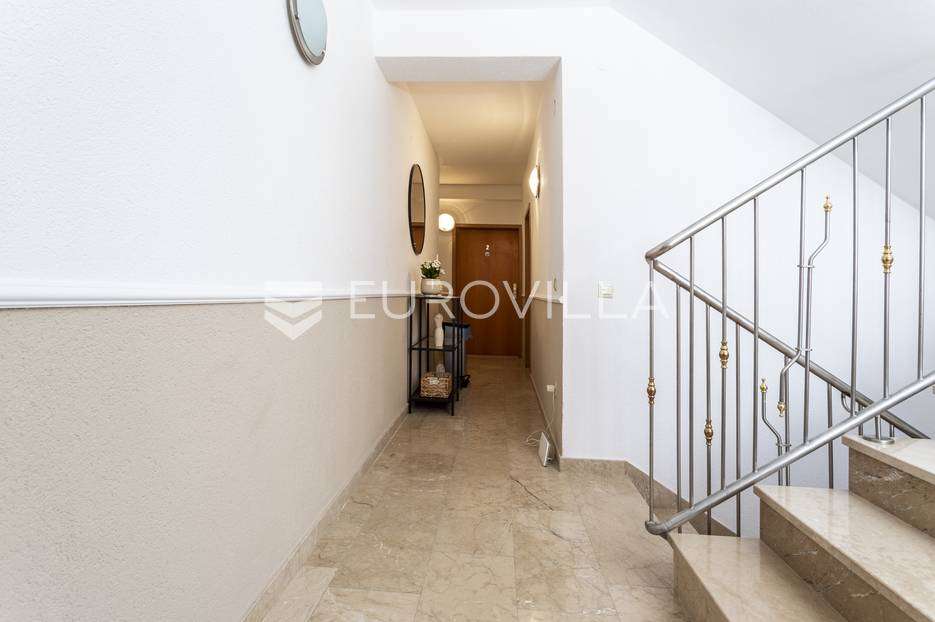 Hotel Na prodaju -  Trogir - Okolica