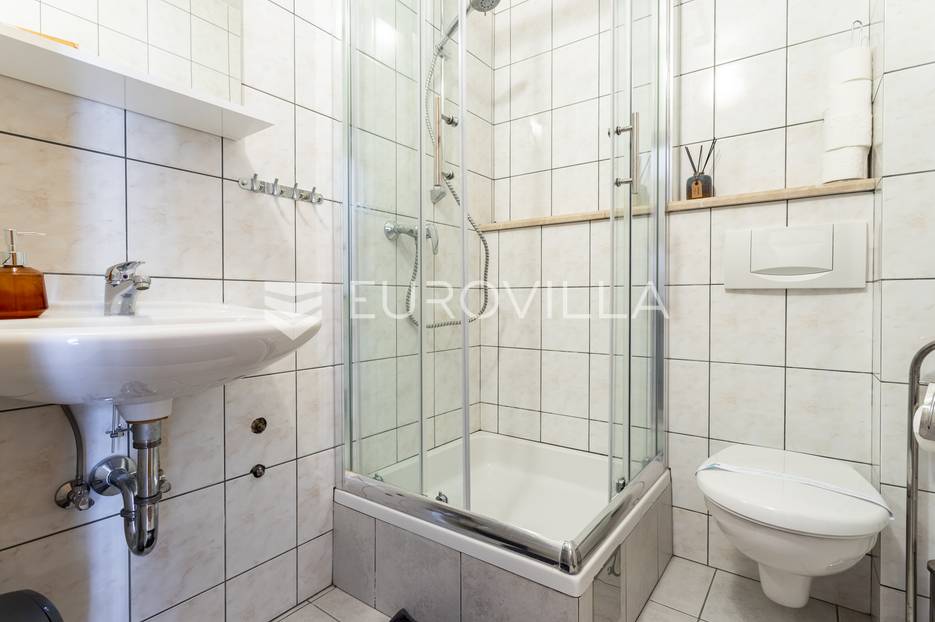 Hotel Na prodaju -  Trogir - Okolica