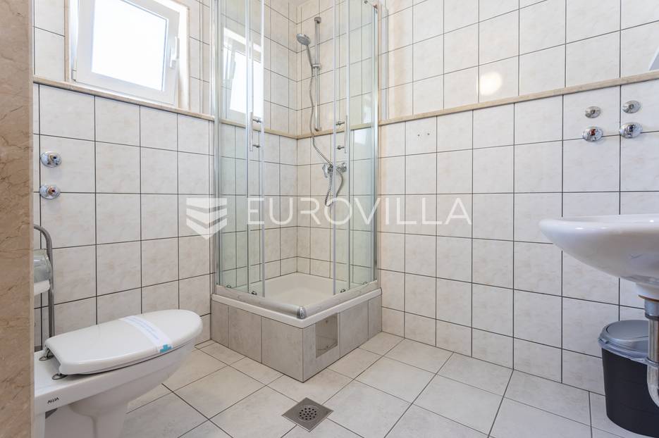 Hotel Na prodaju -  Trogir - Okolica