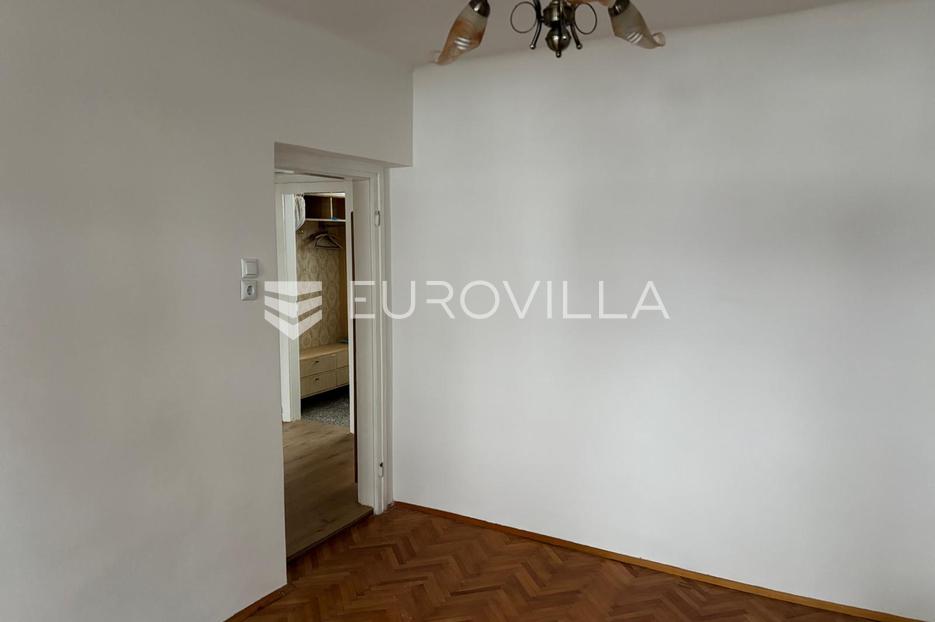 Apartmán Na predaj -  Karlovac