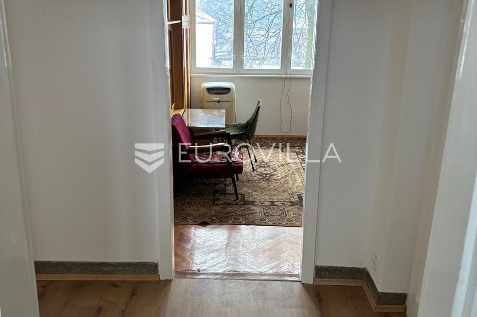 Apartmán Na predaj -  Karlovac