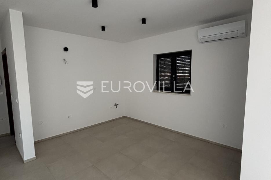 Appartamento In vendita -  Pula