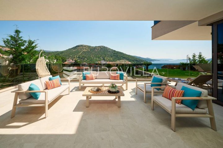 Hiša na predaj 430 m² – Marina