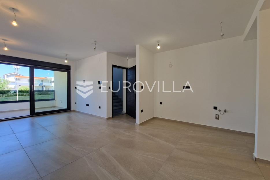 Flat For sale -  Vir