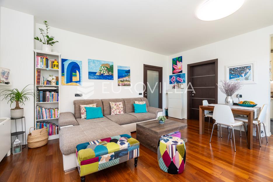 Flat For sale - Dubrovačko-neretvanska Dubrovnik - Okolica - foto 1/10